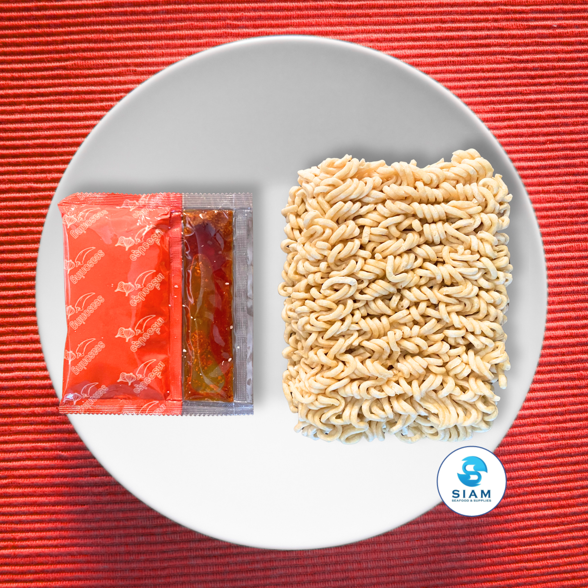 iMee Thai Instant Dry Noodles Hot 'N' Spicy Chicken Flavor (4.58 oz) ก๋วยเตี๋ยวกึ่งสำเร็จรูปแบบแห้ง รสไก่สูตรเผ็ด